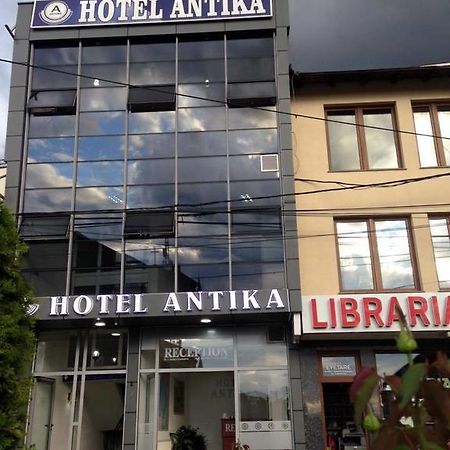 Hotel Antika 프리즈렌 외부 사진