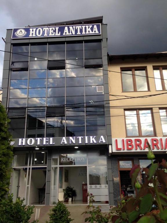 Hotel Antika 프리즈렌 외부 사진